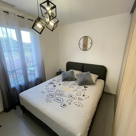 San Peire Private Pool Close Sea * ロクブリューヌ・シュル・アルジャン